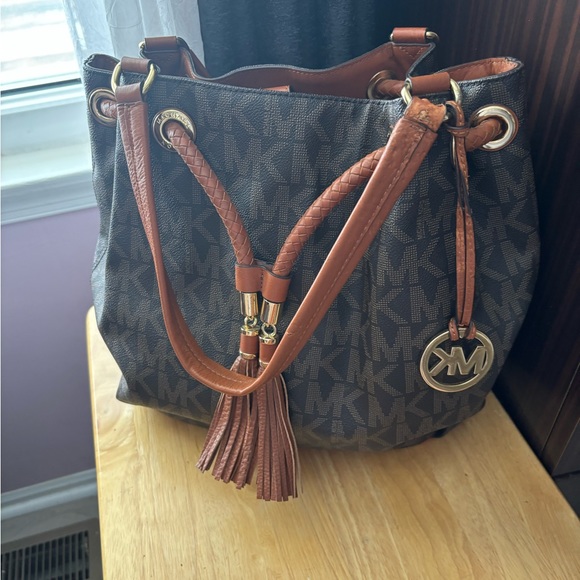 Michaels Kors large shoulder bag - Picture 1 of 9